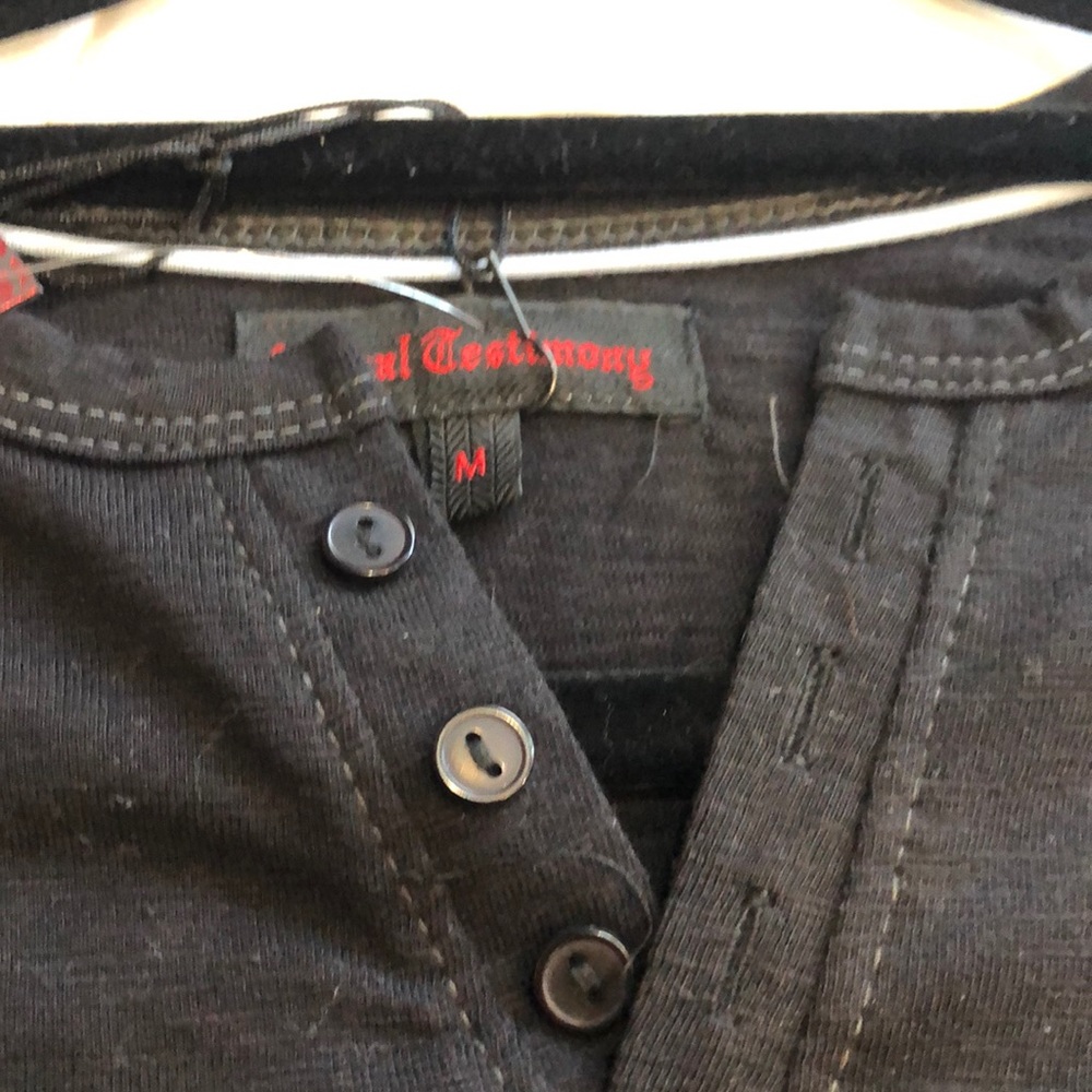 NWT simple black shirt - Picture 5 of 8